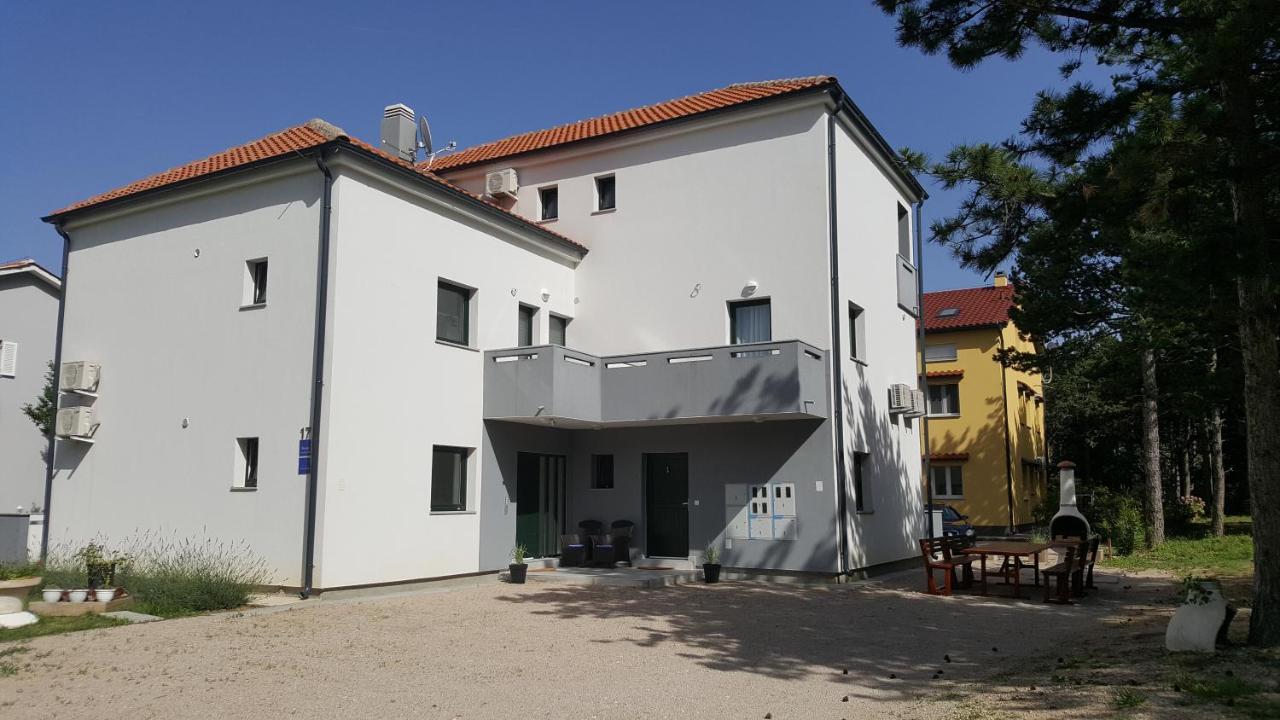 Apartments Artemis Baska  Exterior photo